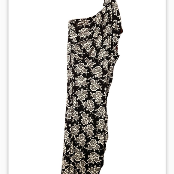 Lane Bryant Floral One-Shoulder Ruched-Detail Bodycon Dress, NWT Size 18/20 - Picture 4 of 10